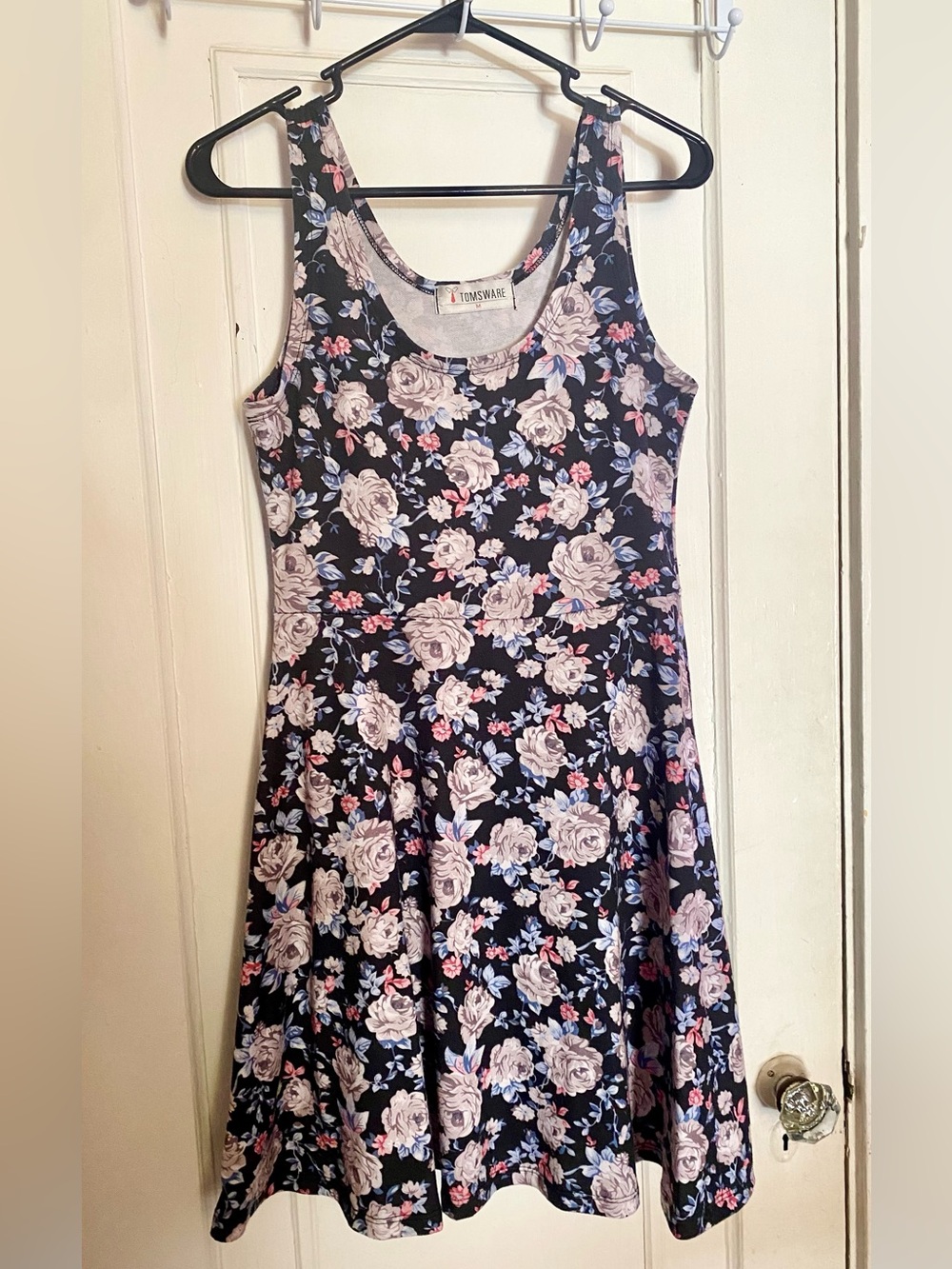 Tomsware Soft Black Dress with All Over Flower Pattern - Blue, Pink, Grey